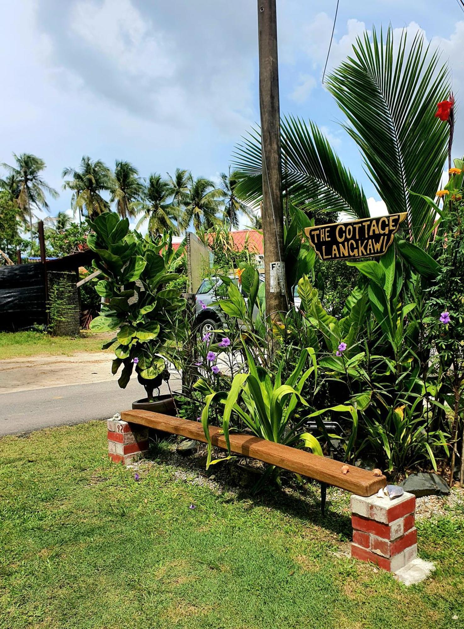 The Cottage Langkawi Pantai Cenang  Exterior photo